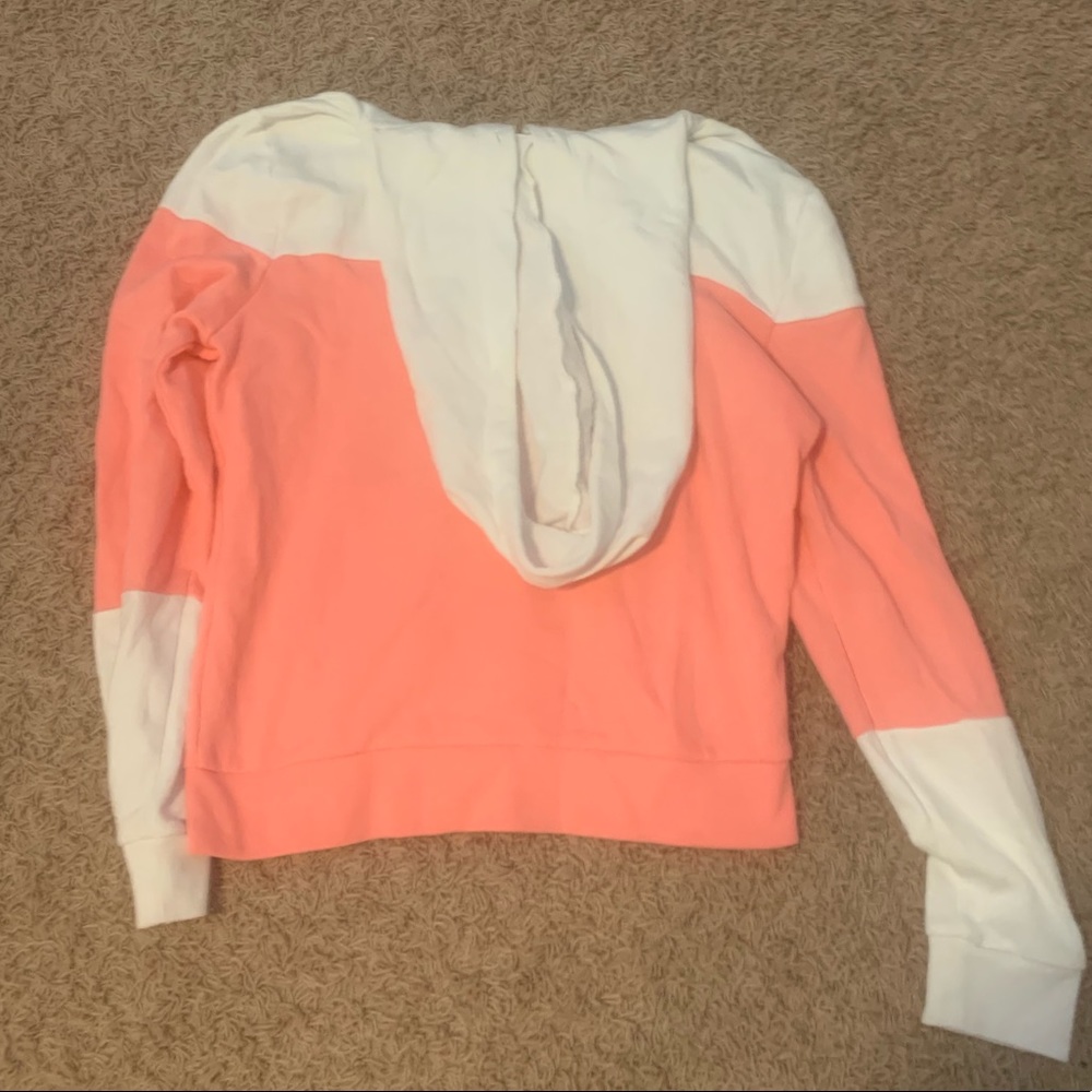 Pink jacket - Picture 2 of 3
